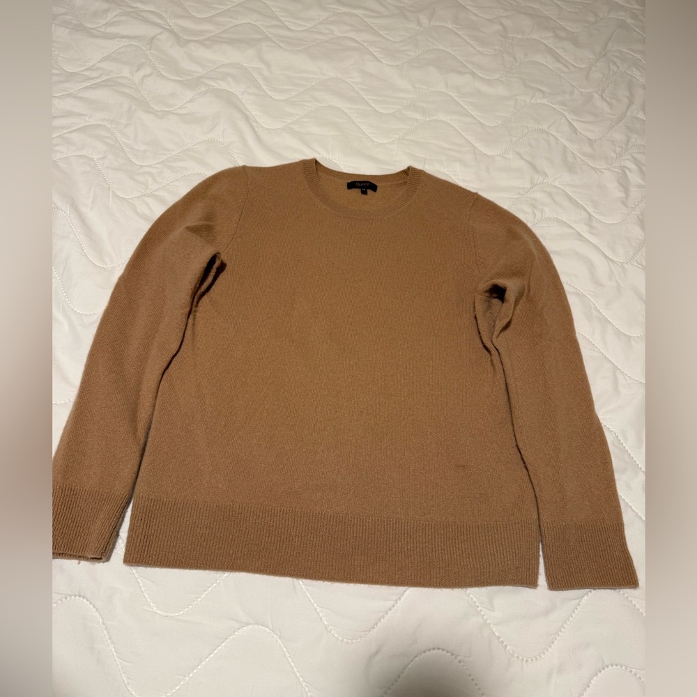 Quince Women’s cashmere  Tan Crewneck Sweater
